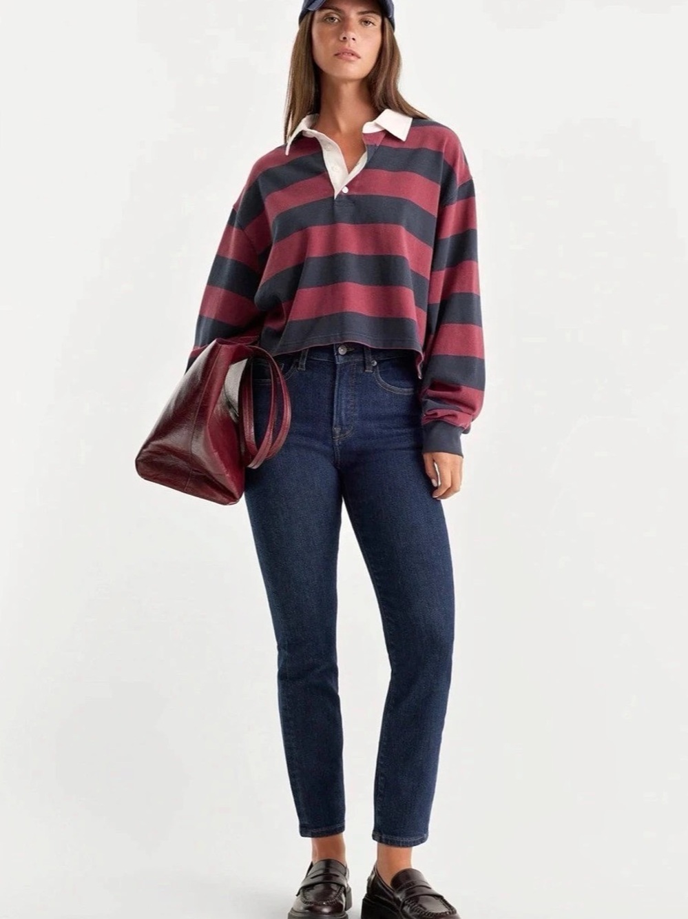 Good American Good Legs Crop Jeans in Blue Like New